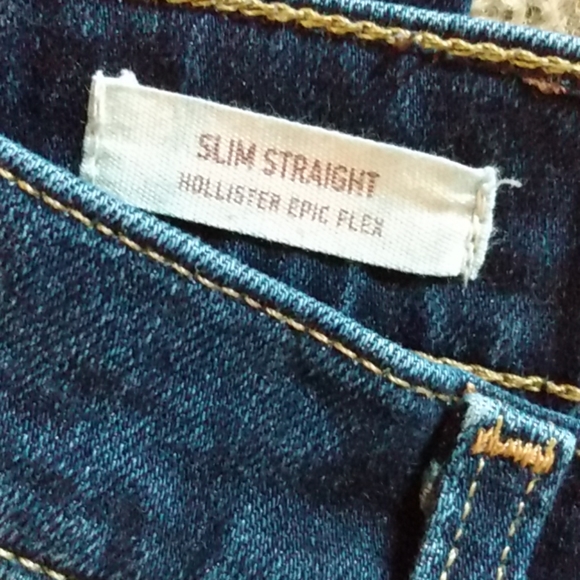 Hollister Epic Flex Jeans - Picture 3 of 6
